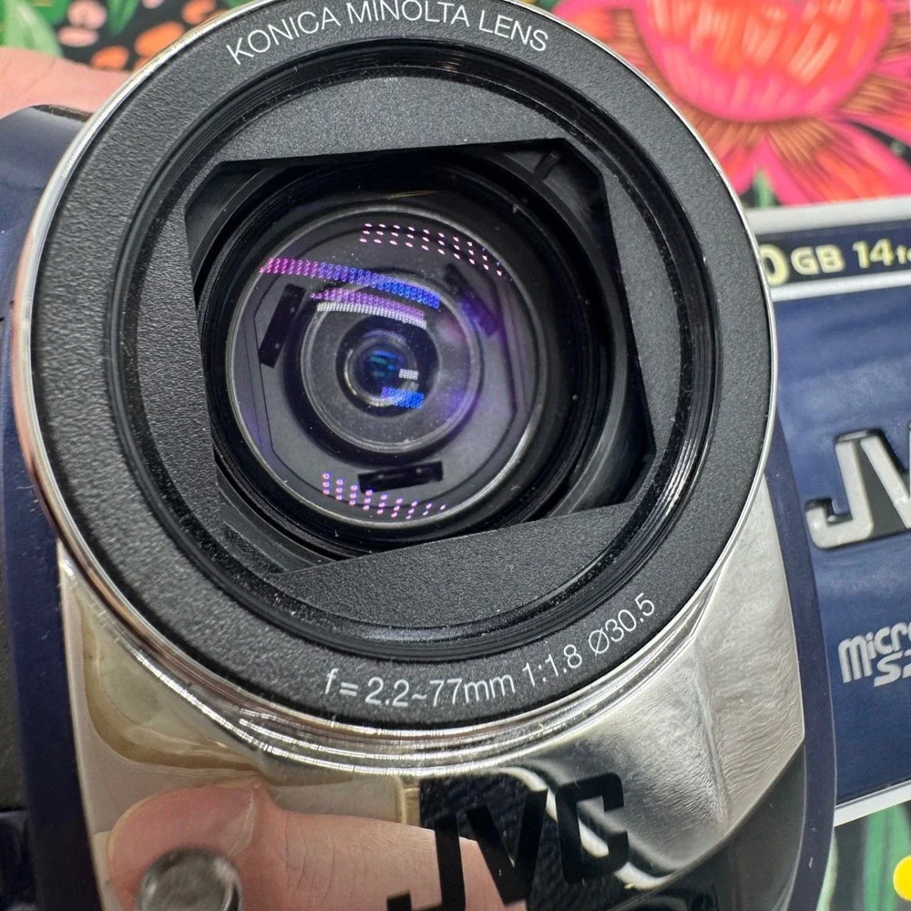 JVC Everio GZ-MG630 Blue 60GB HDD Camcorder 40x Zoom Digital Video Camera Bundle